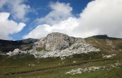 Munții Bucegi, Comuna Moroeni